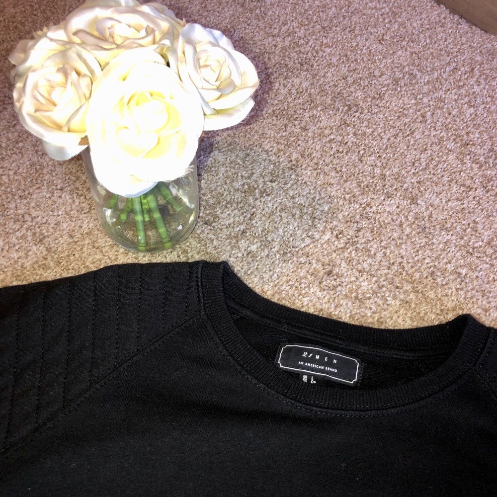 21 Men Black Pullover